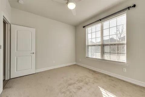 Building Photo - 421 Windward Dr