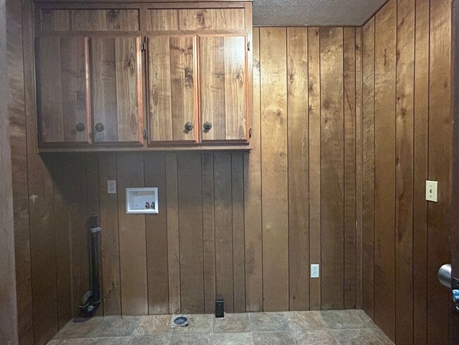 Building Photo - 2 Tarn Cir