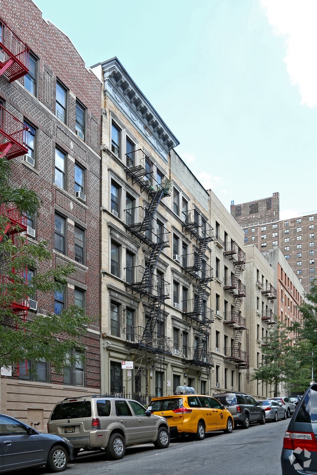 Building Photo - 521 West 156th Street