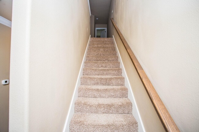 Building Photo - 4423 106th St