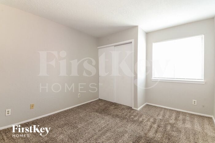 Building Photo - 2240 Tarpley Rd