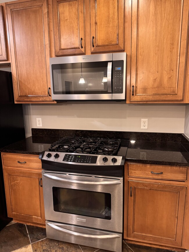 Building Photo - 620 Tennessee St