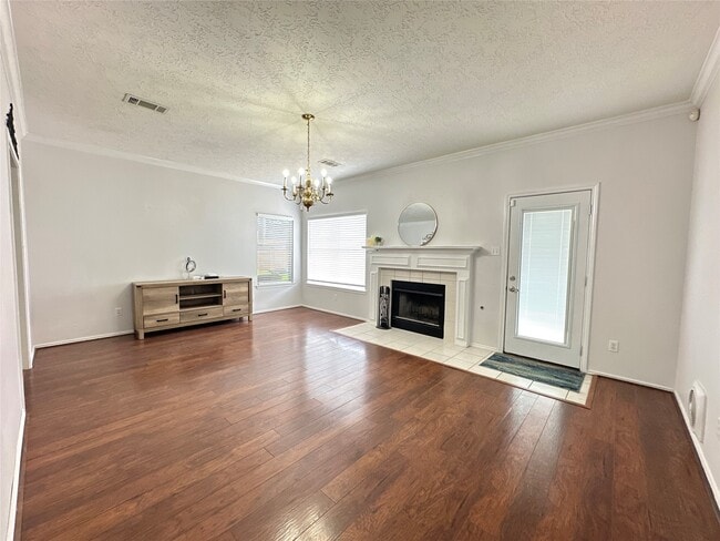 Building Photo - 1247 Mountain Lake Dr