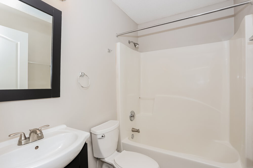 Building Photo - 12860 Ellis Island Dr