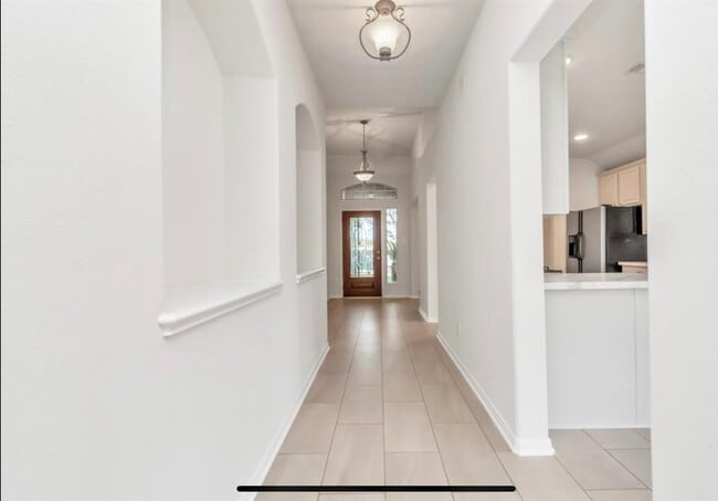 Building Photo - 20911 Sage Laurel Ln