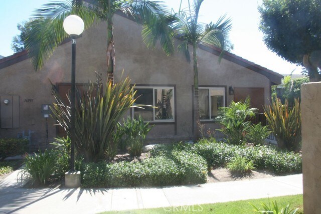 Building Photo - 17136 Bluewater Ln
