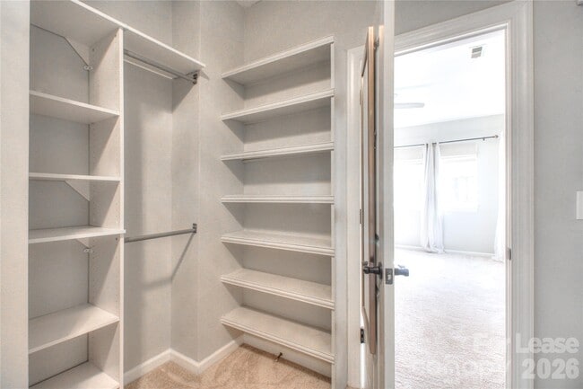 Building Photo - 8414 Bampton Dr