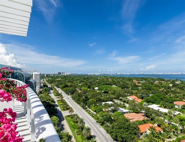 Building Photo - 4250 Biscayne Blvd