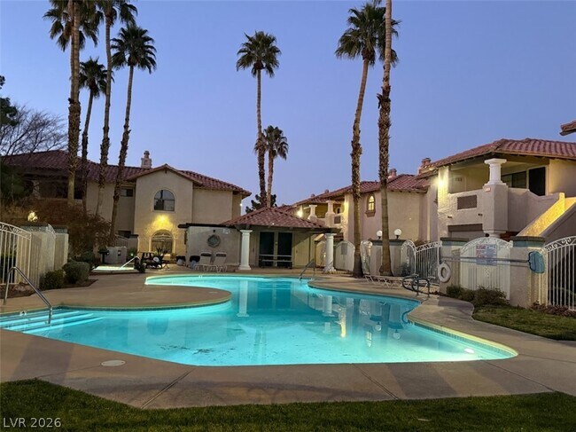 Building Photo - 1403 Santa Margarita St