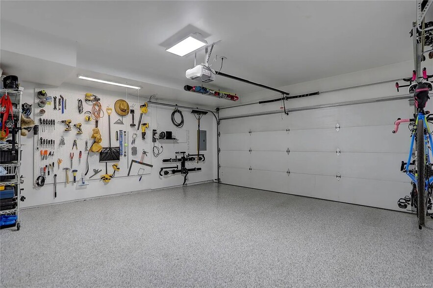 Building Photo - 3427 W 16th Ave