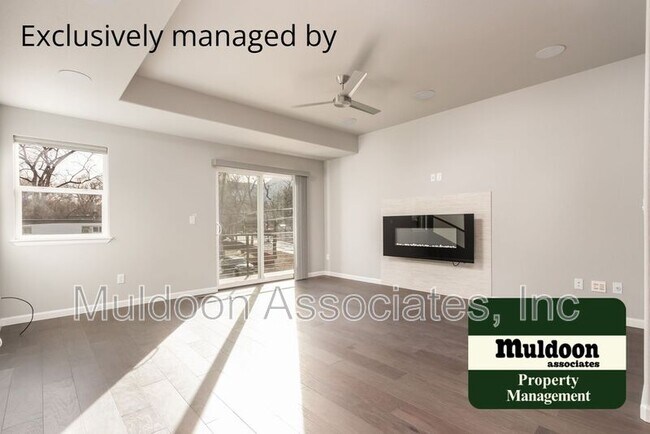 Building Photo - 8 E St Elmo Ave