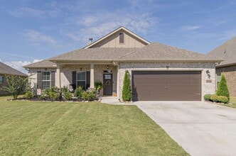 Building Photo - "Exquisite 4-Bedroom Home in Hazel Green with Granite Finishes & Cozy Fireplace!"