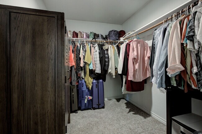 Building Photo - 14701 Travertine Fls Ln