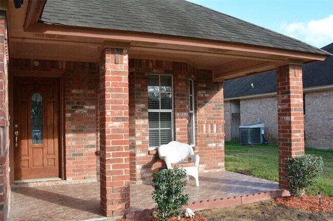 Building Photo - 149 Silverbell Cir