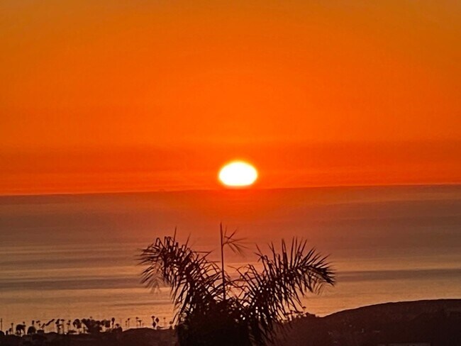 Building Photo - FURNISHED - Elegant 3 bedroom with office in San Clemente's Bella Vista Community