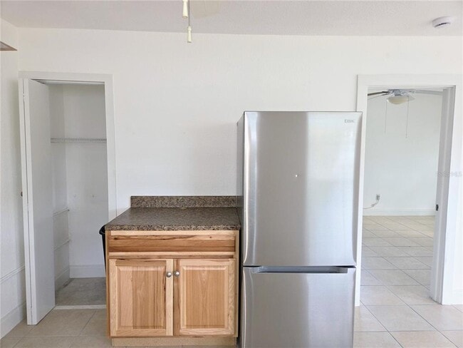 Building Photo - 6931 Hibiscus Ave S