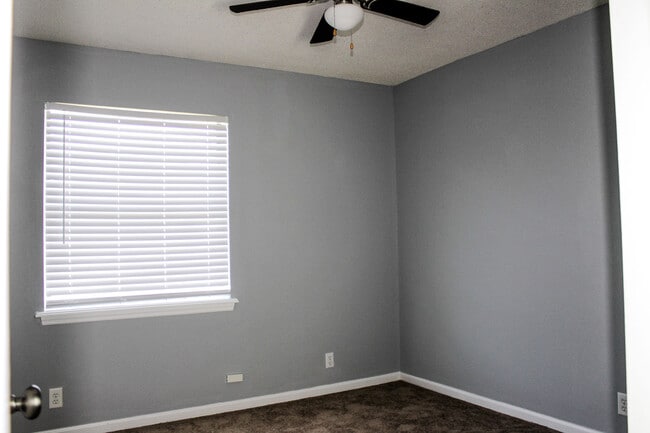 Bdrm #3 - 501 Westgate Cir