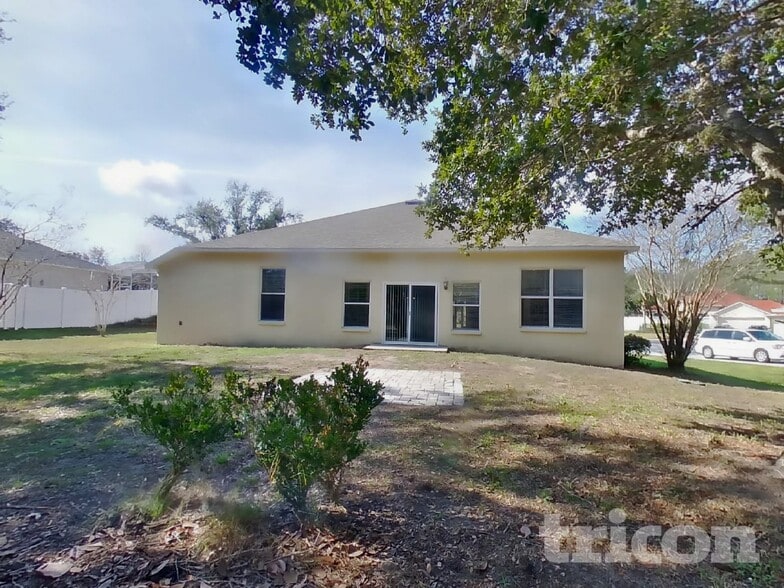 Building Photo - 5732 Greystone Dr