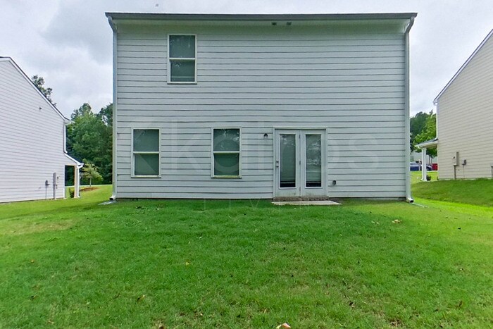 Building Photo - 216 York Ln