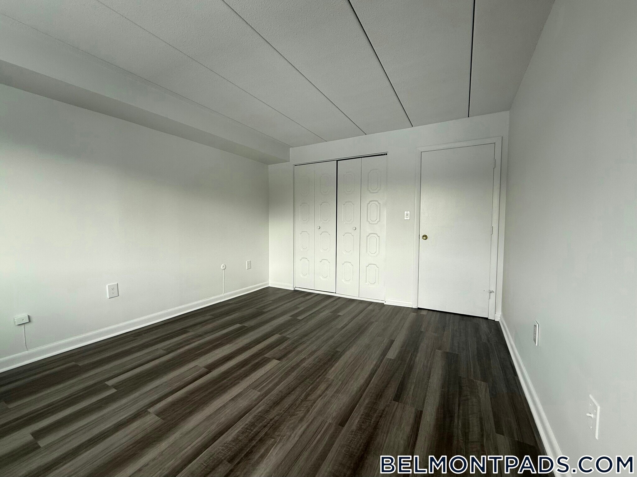 Building Photo - 55 Hill Rd