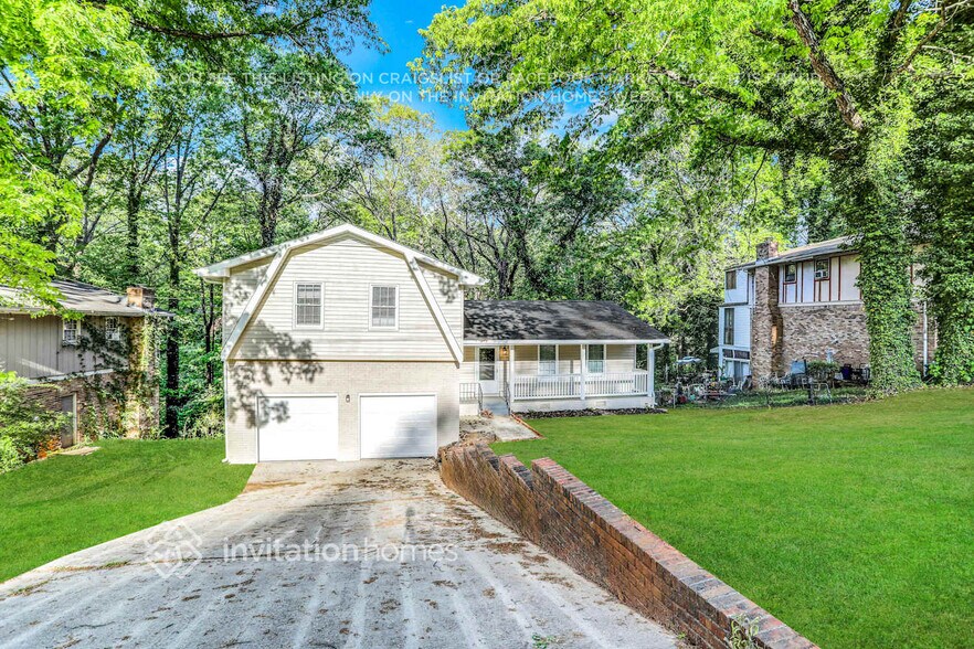 Building Photo - 2339 Chevy Chase Ln