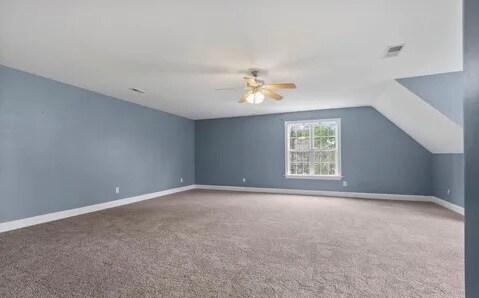 Building Photo - 102 Wire Grass Way