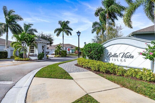 Building Photo - 2590 Bella Vista Cir