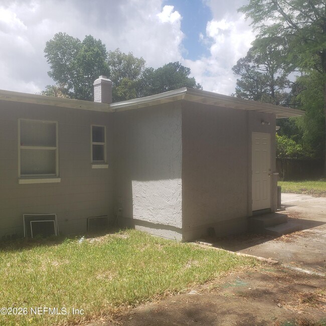 Building Photo - 5531 Agra Ct