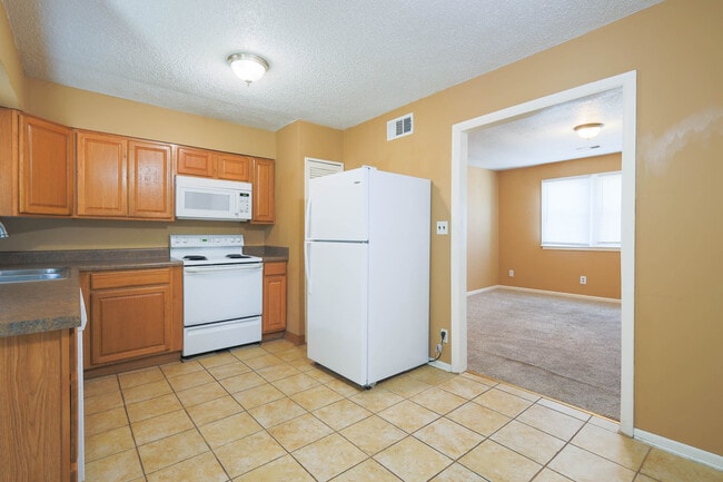 Building Photo - Garbec Properties