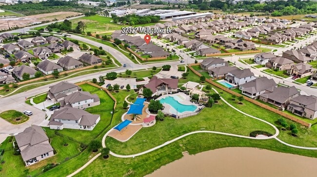 Building Photo - 32322 Melbrooke Dr