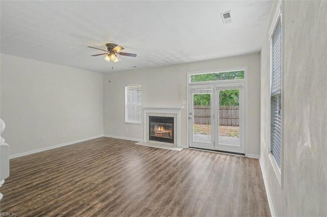 Building Photo - 601 Huntly Dr