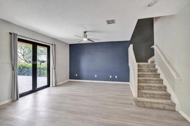 Building Photo - 760 NE 193rd Terrace