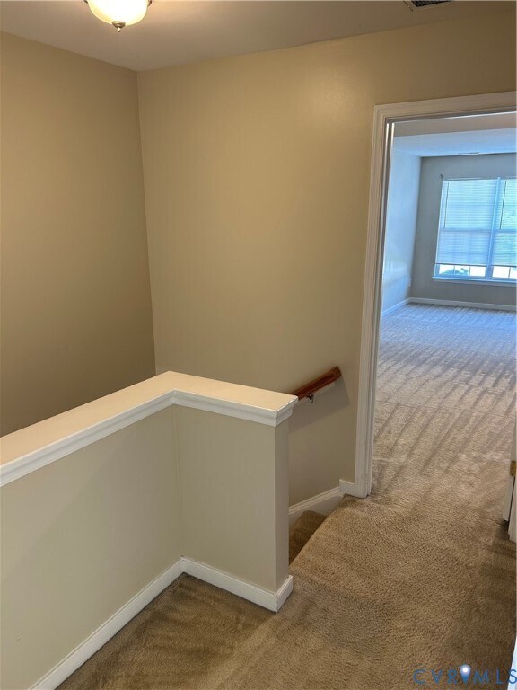 Building Photo - 1307 Village Views Dr