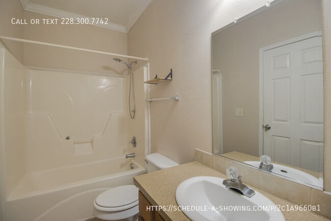 Building Photo - 12203 Artes St