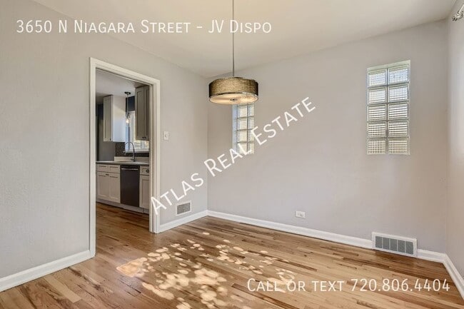 Building Photo - Desirable 4 bed /2 bath home in the middle...