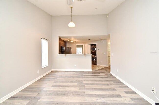 Building Photo - 10056 Regent Park Dr
