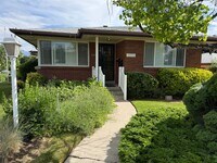 Building Photo - 2278 Logan Ave S