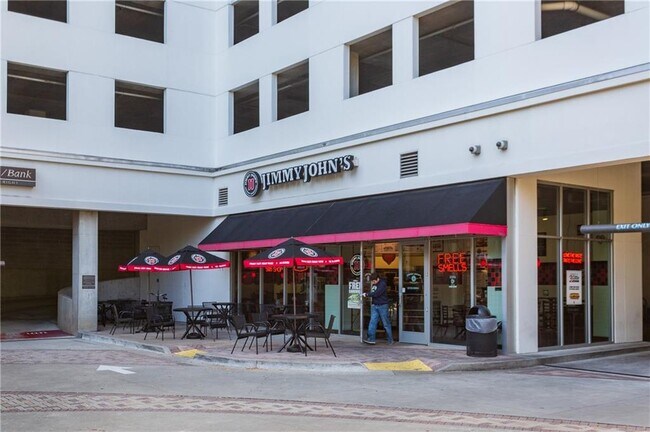 Building Photo - 3324 Peachtree Rd