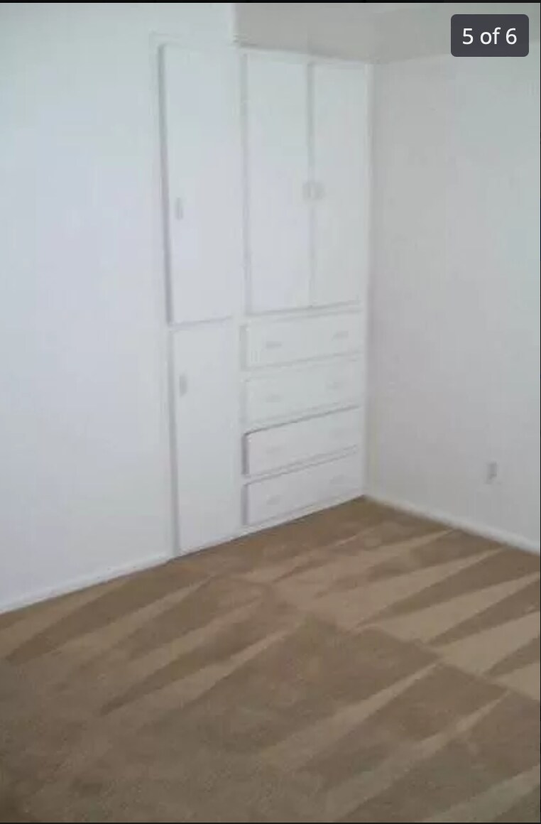 Building Photo - 1102 S Bonnie Ln