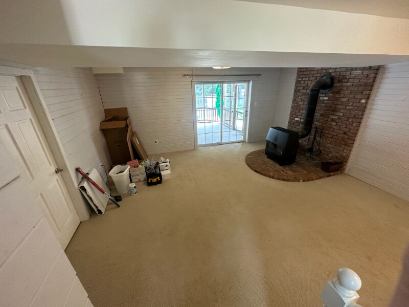 Building Photo - 253 Overleaf Dr