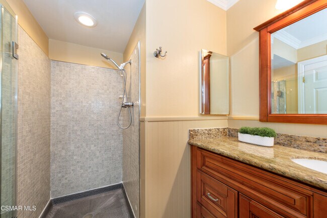 Building Photo - 3340 Tuxford Pl