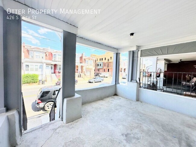 Building Photo - 426 S 56th St