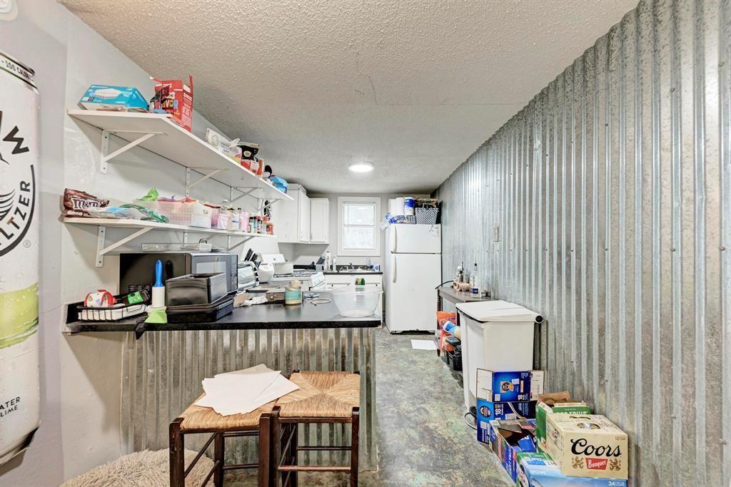 Building Photo - 2834 Salado St