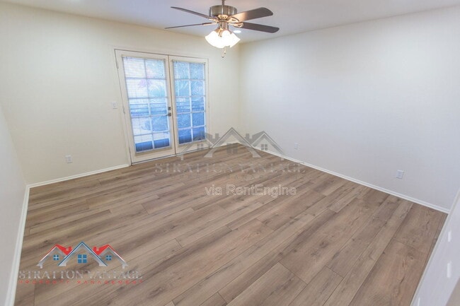 Building Photo - 5513 E Terry Dr