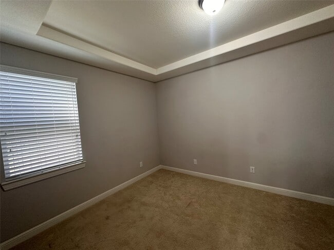 Building Photo - 2406 Trocadero Ln
