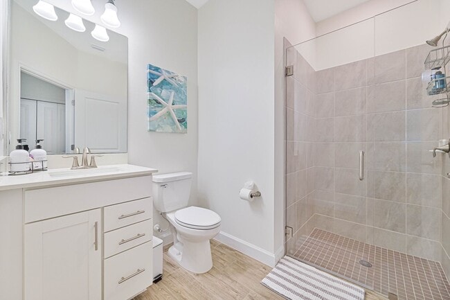 Building Photo - ** Single Family Home ~ Verdana Village ~ 3 Car Garage ~ Salt Water Pool & Lake Views **