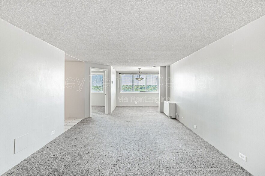 Building Photo - 2225 Buchtel Blvd S