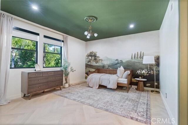 Building Photo - 17437 Oak Creek Ct