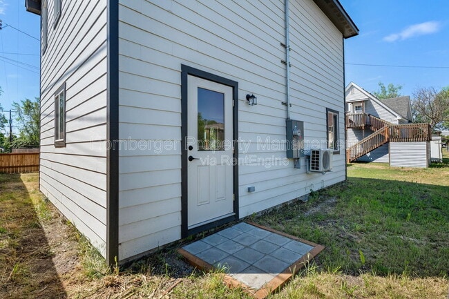 Building Photo - 1503 E Marietta Ave