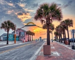 Building Photo - 2040 Porto Blvd
